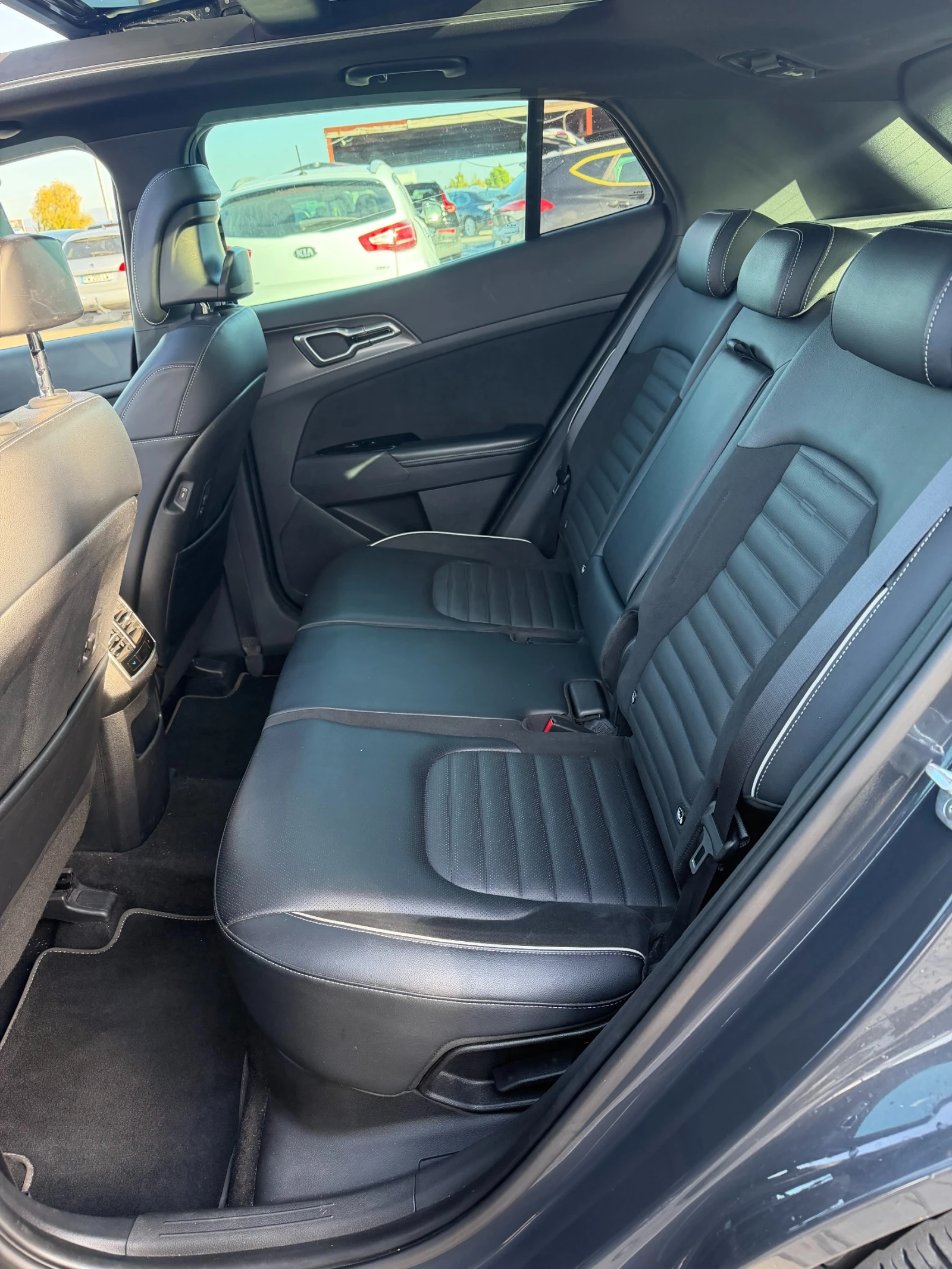 Kia Sportage GT LINE 1.6T-GDI AVTOMAT/NAVI/KAMERA/PANORAMA FULL | Mobile.bg � ����������� 10