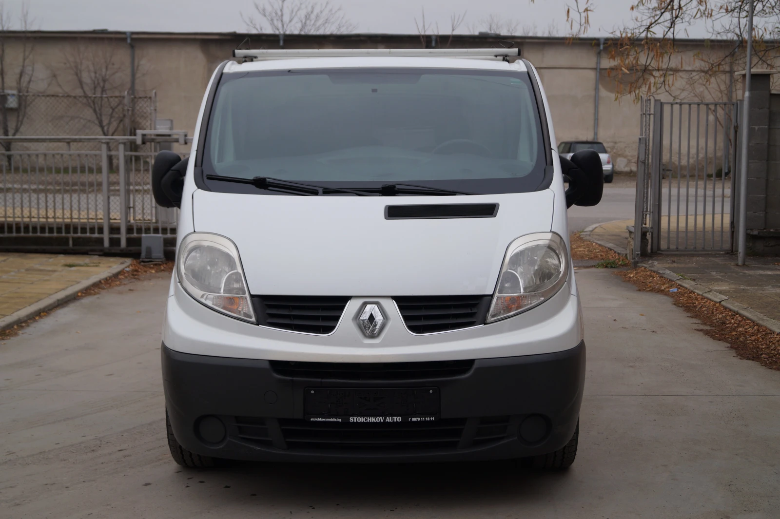 Renault Trafic 2.0dci 116к.с. - изображение 2