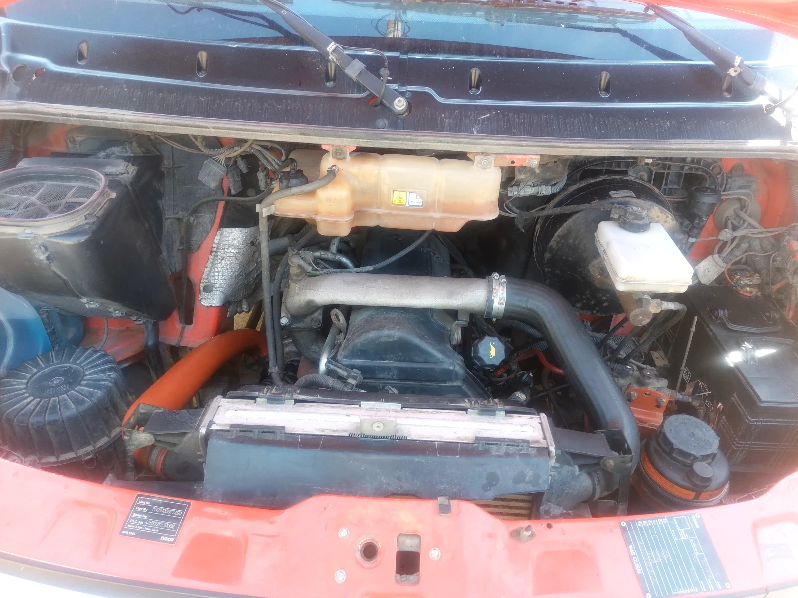 Iveco Daily 65C 60c15 (Б кат), снимка 8 - Бусове и автобуси - 55339223
