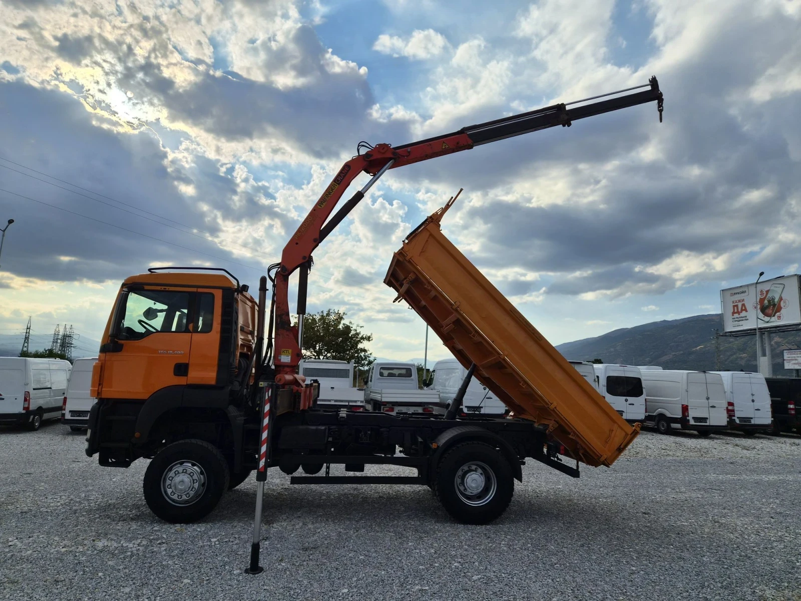 Man Tgs 18.400 * 4 x 4 * Климатик * Palfinger 12000, снимка 2 - Камиони - 55631007