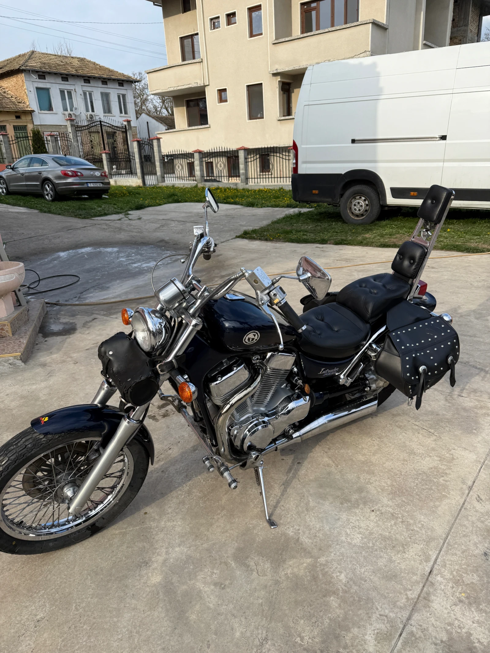 Suzuki Intruder 1400 - изображение 8