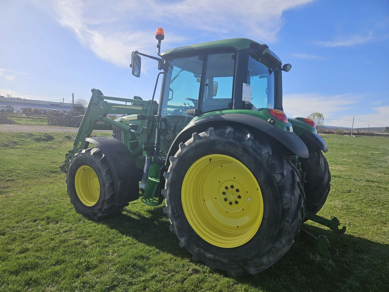 Трактор John Deere 6230 - изображение 10