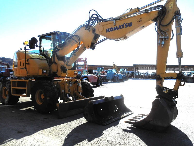 Багер Komatsu PW 118 MR + ДВЕ КОФИ ЛИЗИНГ, снимка 6 - Индустриална техника - 48444277