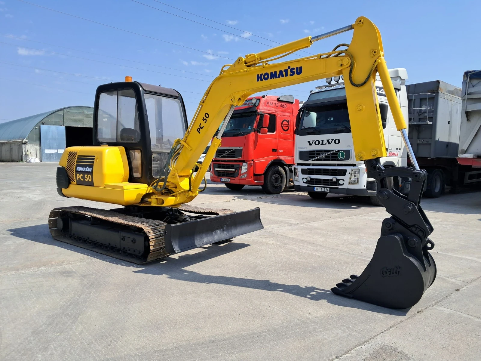 Багер Komatsu PC 50 - изображение 4