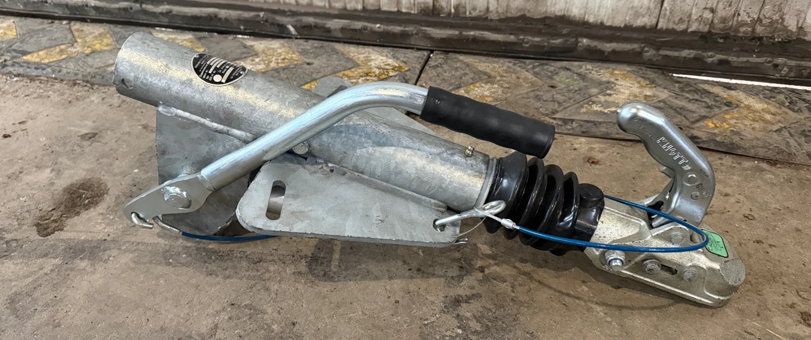 ���� �� ��������� 2500 �� | Mobile.bg � ����������� 1