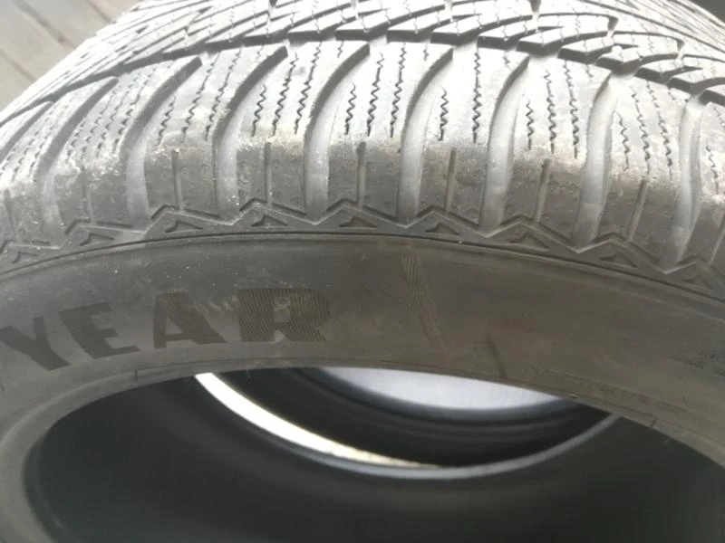 Гуми Зимни 285/45R20, снимка 10 - Гуми и джанти - 45863698