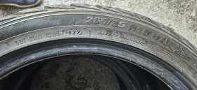 Гуми Зимни 245/40R18, снимка 4 - Гуми и джанти - 48738982