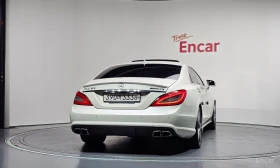 Mercedes-Benz CLS 63 AMG HARMON* KARDON* ДИСТРОНИК* ОБДУХВАНЕ* МАСАЖ* 360КА, снимка 4