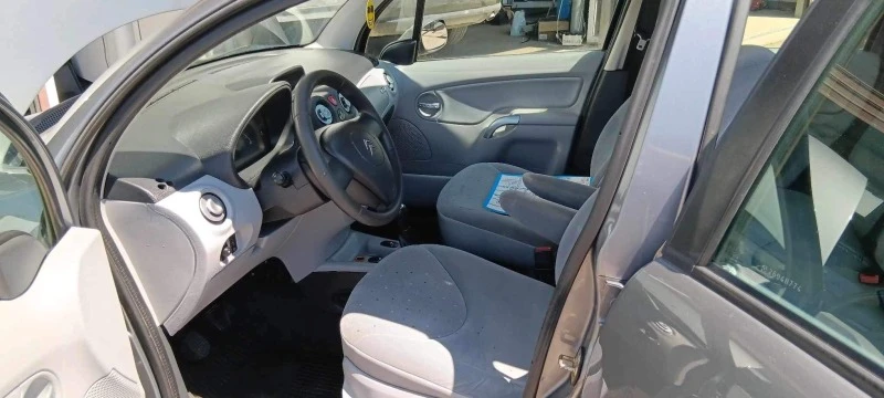 Citroen C3 1.2i, снимка 9 - Автомобили и джипове - 47612387