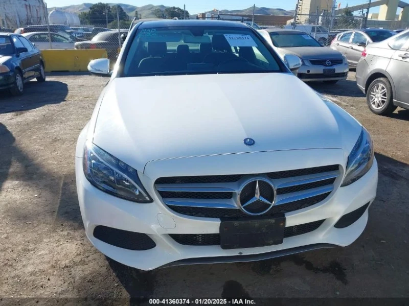 Mercedes-Benz C 300, снимка 6 - Автомобили и джипове - 48798570