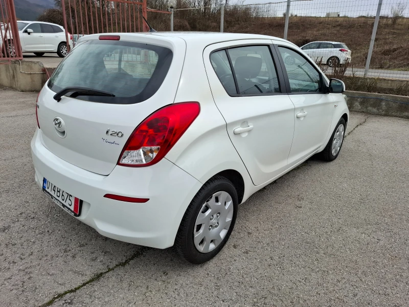 Hyundai I20 1.2 FACE LIFT NAVI, снимка 4 - Автомобили и джипове - 49658129