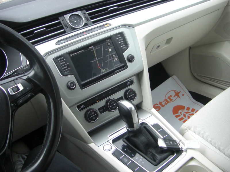 VW Passat TDI NAVI AVTOMAT EURO 6B, снимка 12 - Автомобили и джипове - 52572379