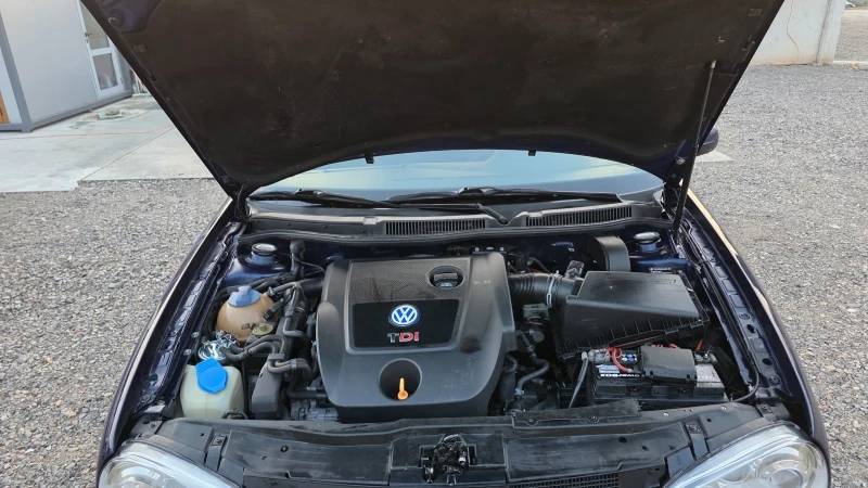 VW Golf, снимка 14 - Автомобили и джипове - 52830356