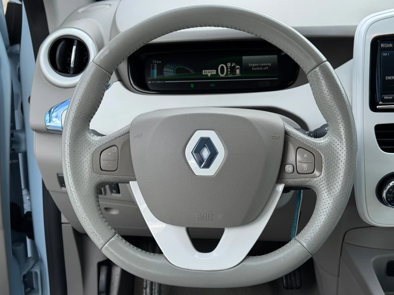 Renault Zoe Z.E* * * TOP, снимка 9 - Автомобили и джипове - 53180846
