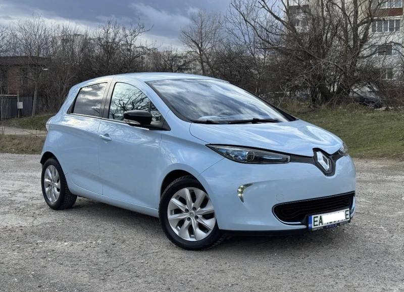 Renault Zoe Z.E* * * TOP, снимка 3 - Автомобили и джипове - 53180846