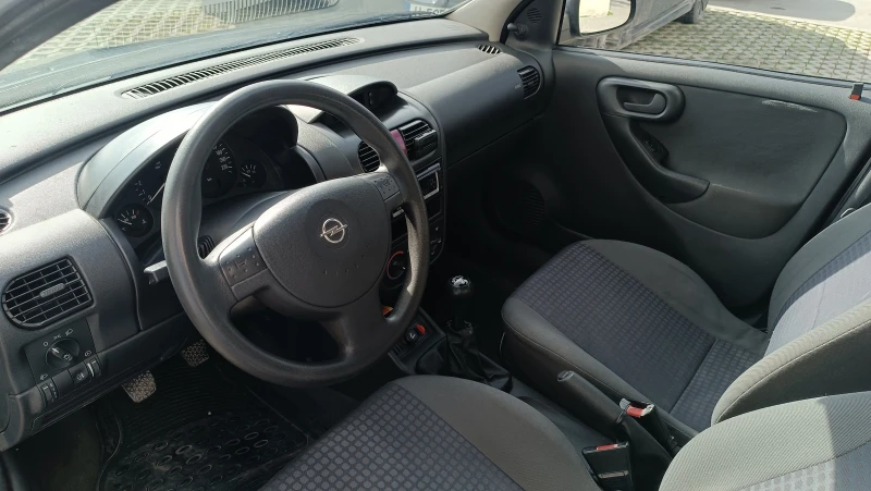 Opel Corsa C 1.2i, Климатик, снимка 12 - Автомобили и джипове - 53575687
