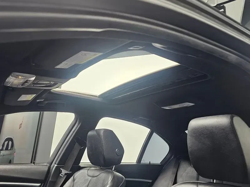 BMW 330 I | M SPORTS| DISTRONIC| HEAD UP| �������  | Mobile.bg � ����������� 15