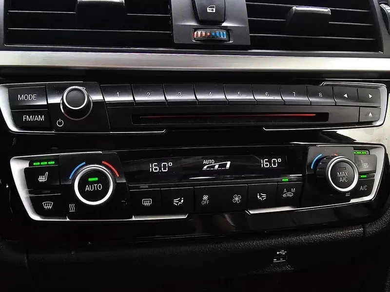 BMW 330 I | M SPORTS| DISTRONIC| HEAD UP| �������  | Mobile.bg � ����������� 12