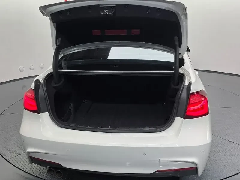 BMW 330 I | M SPORTS| DISTRONIC| HEAD UP| �������  | Mobile.bg � ����������� 16