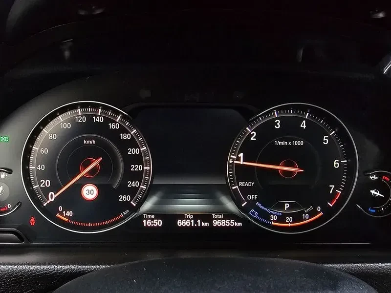 BMW 330 I | M SPORTS| DISTRONIC| HEAD UP| �������  | Mobile.bg � ����������� 9