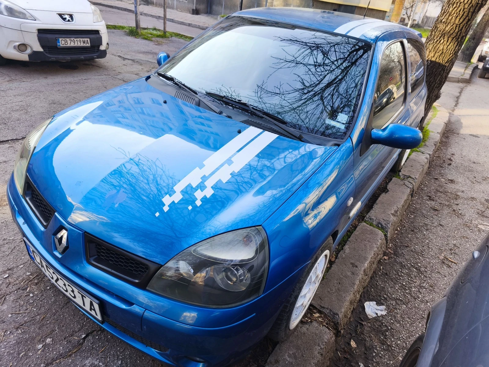 Renault Clio, снимка 1