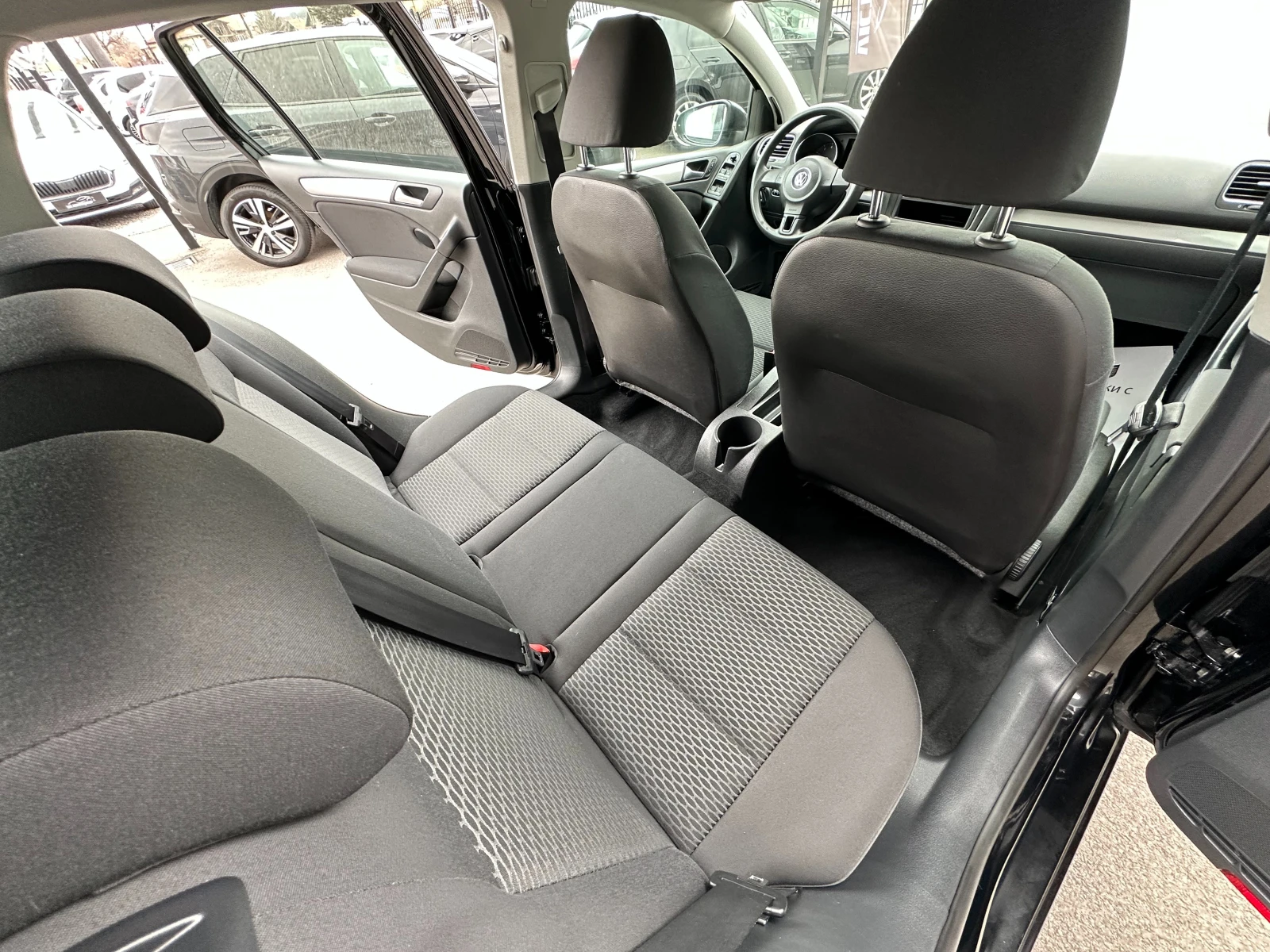 VW Golf 6 1.4I   | Mobile.bg   11