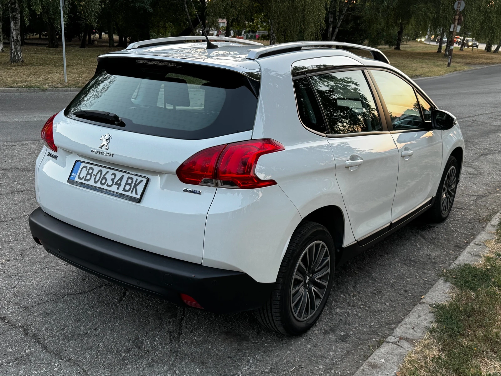 Peugeot 2008 1.6hdi 100к.с - изображение 5