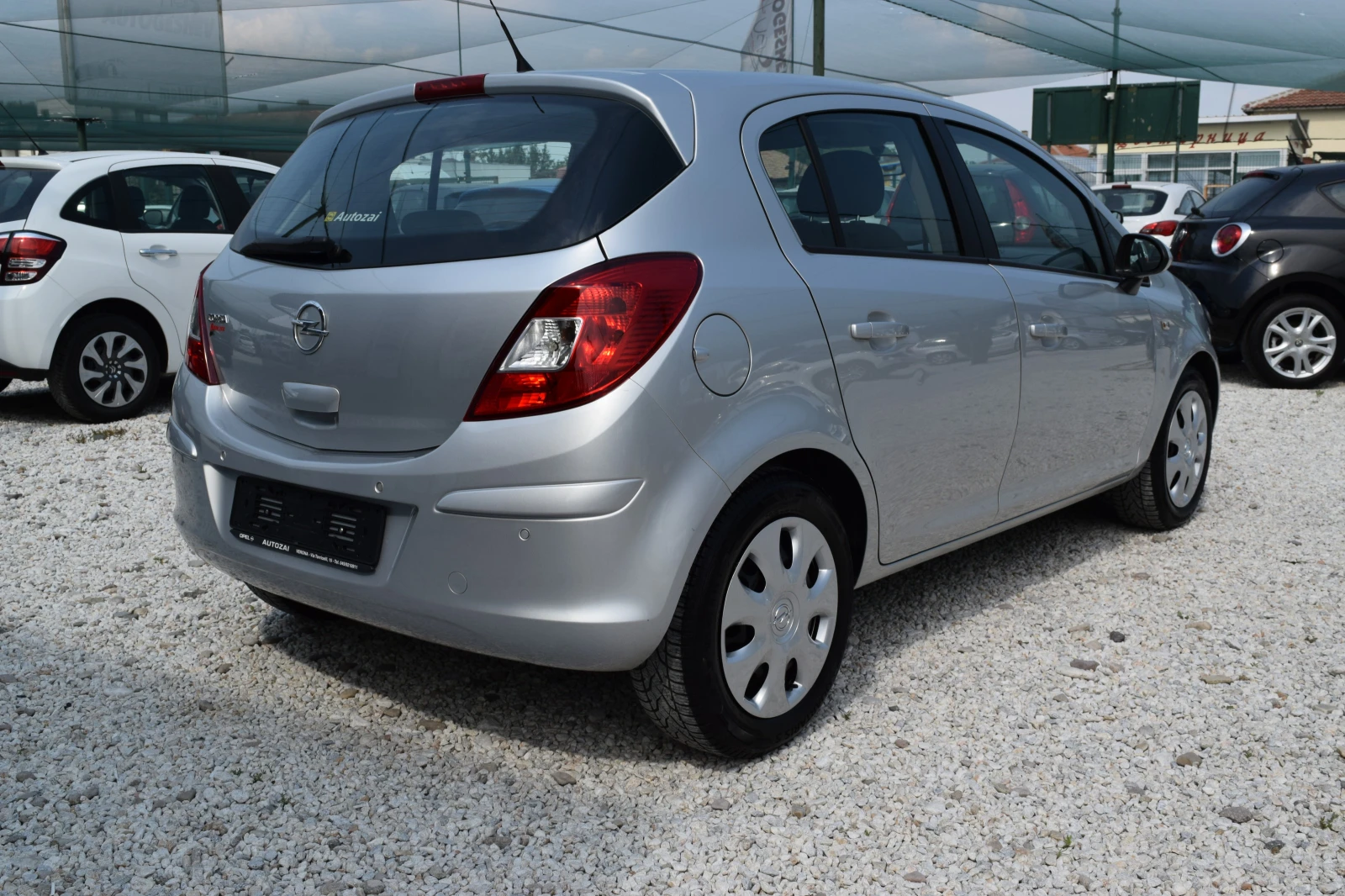 Opel Corsa 1, 2i+ Газ* 86 кс* Euro5B - изображение 3