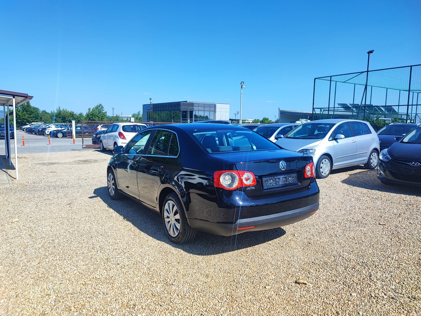 VW Jetta  - изображение 8