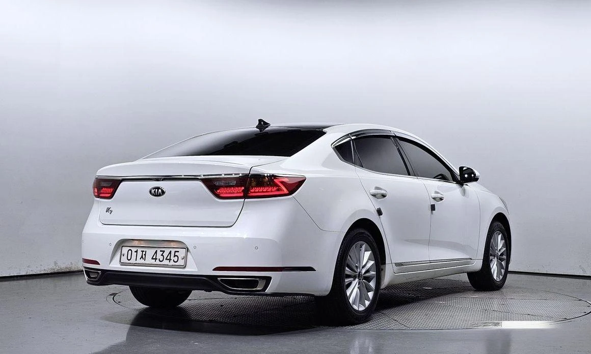 Kia K7 3.0 LPI  Deluxe * НАЙ-ДОБРА ЦЕНА В БЪЛГАРИЯ*  - изображение 2