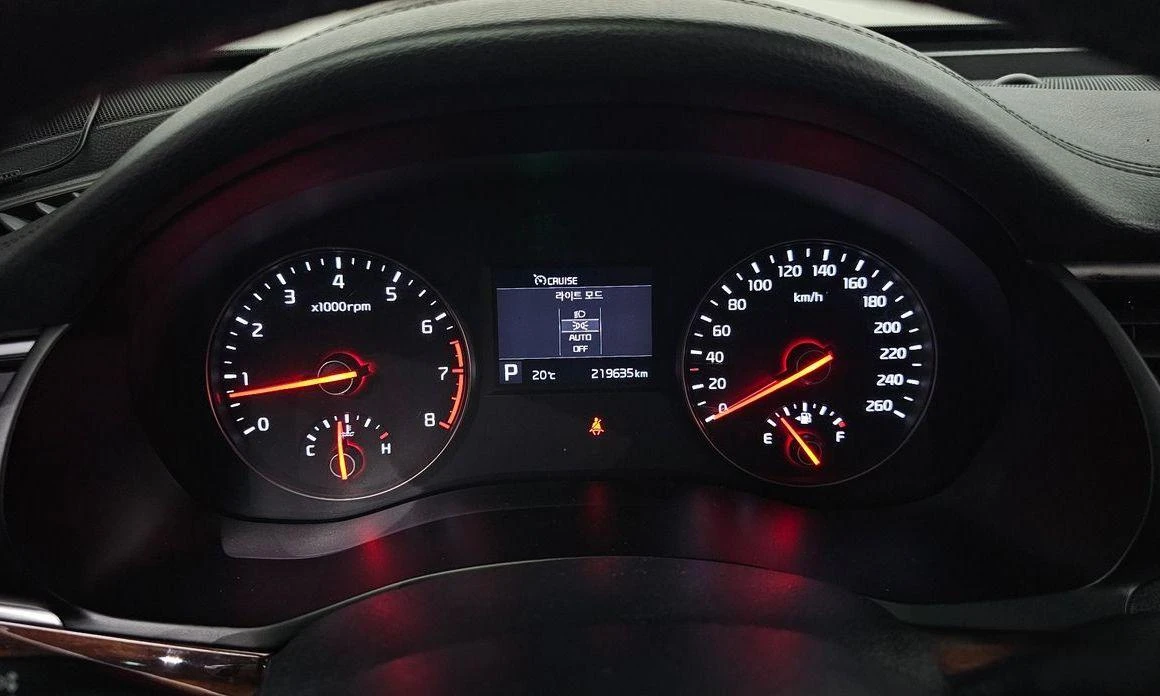 Kia K7 3.0 LPI  Deluxe * НАЙ-ДОБРА ЦЕНА В БЪЛГАРИЯ*  - изображение 8