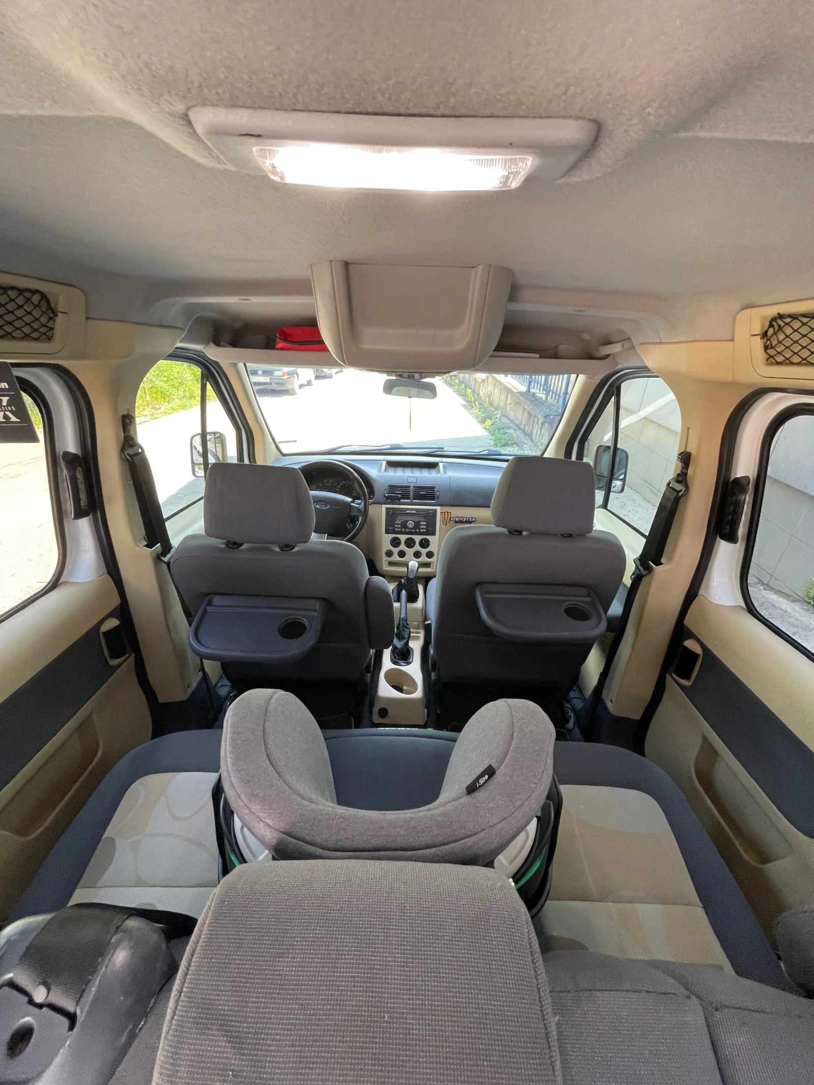 Ford Connect 1.8TDCI - изображение 10