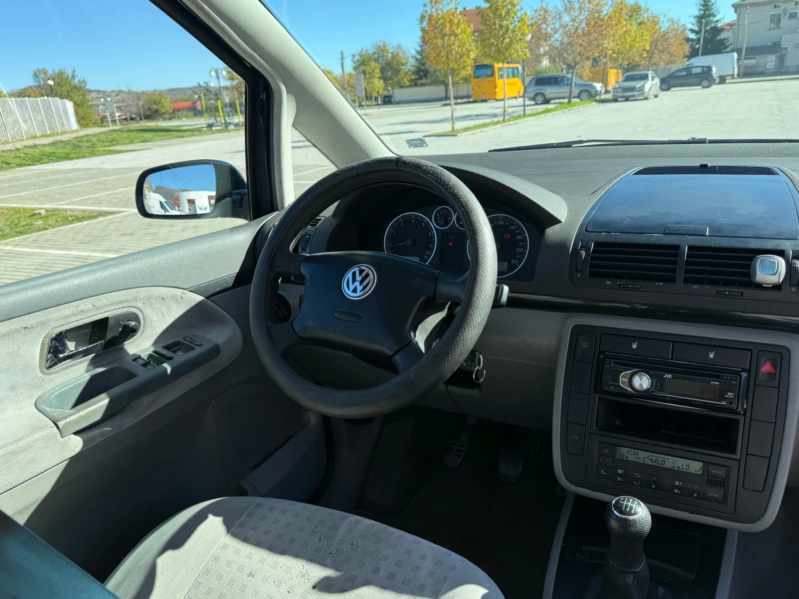 VW Sharan 1.8T  | Mobile.bg   15