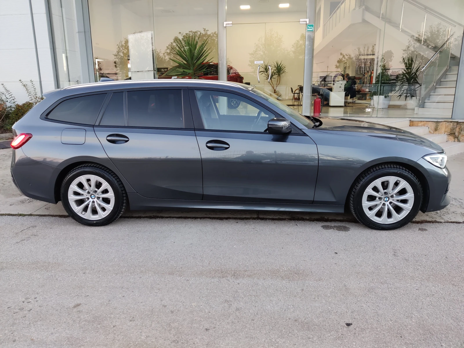 BMW 320 x-Drive | Mobile.bg   4