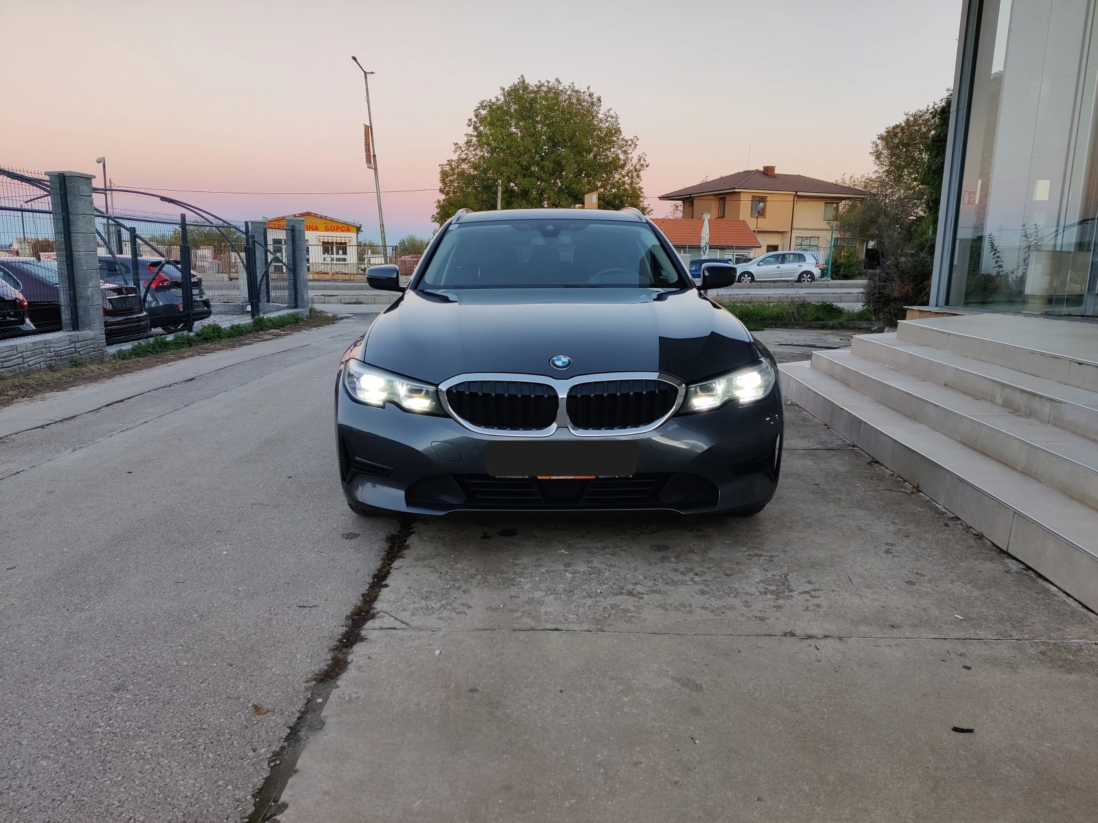 BMW 320 x-Drive | Mobile.bg   2