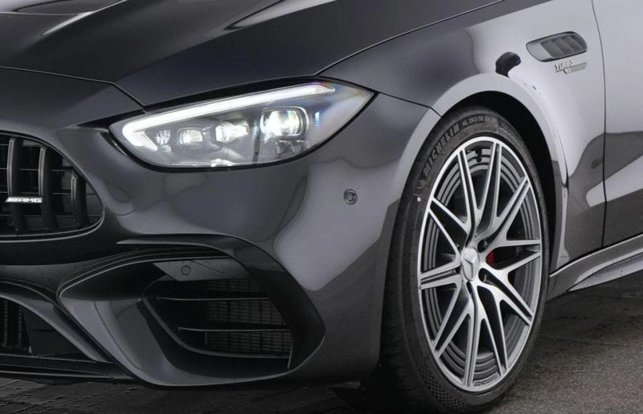 Mercedes-Benz C 63 AMG 4-MATIC E-PERFORMANCE BURMESTER 360 NIGHT-PAKET - изображение 3