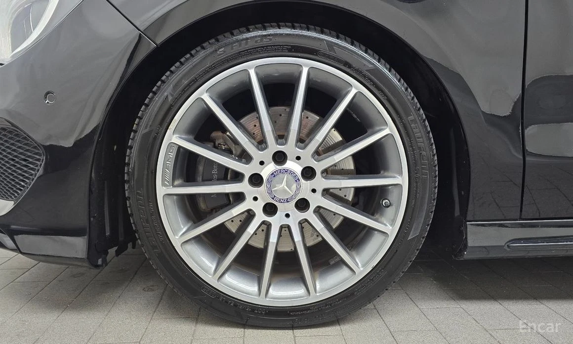 Mercedes-Benz CLA 250  - изображение 5