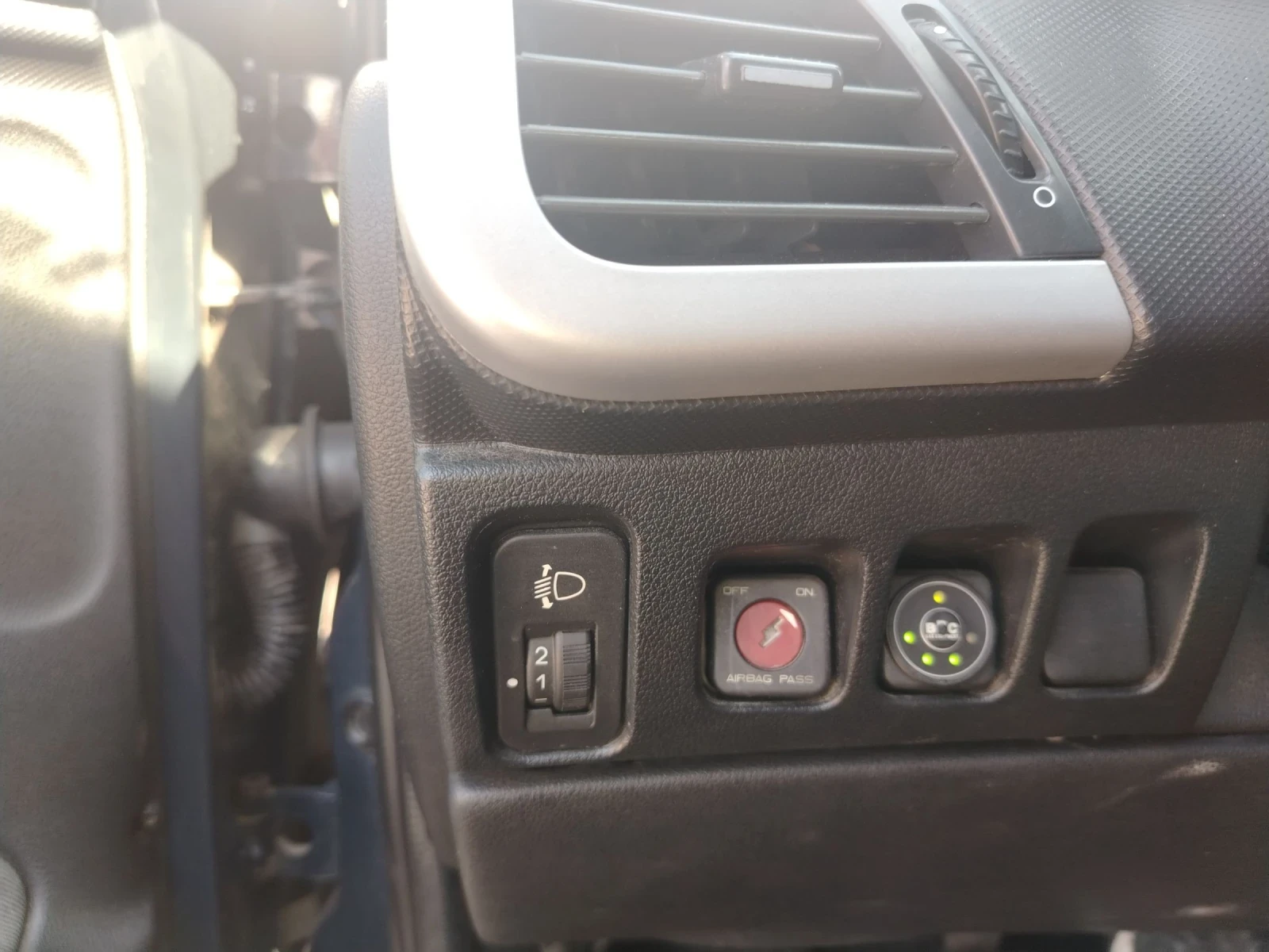 Peugeot 206 1.4i бензин/газ - изображение 8