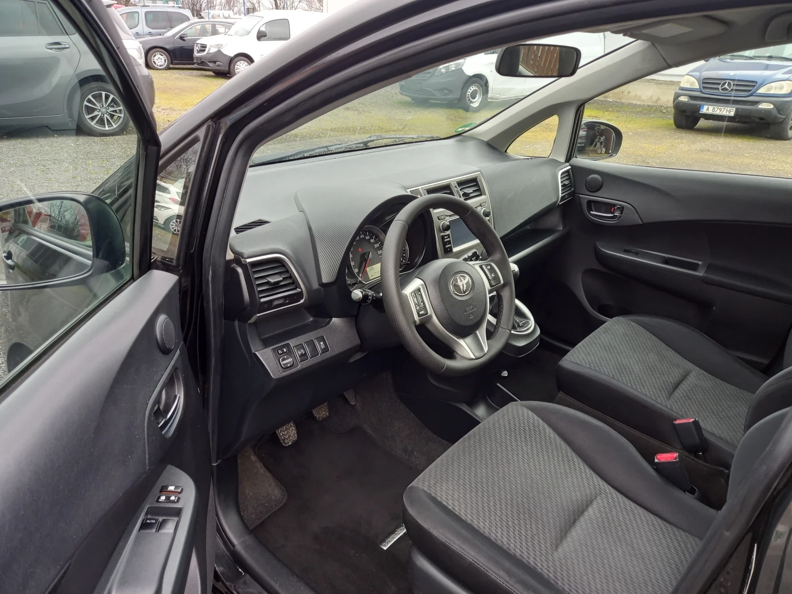 Toyota Verso S 1.33 vvti | Mobile.bg � ����������� 13