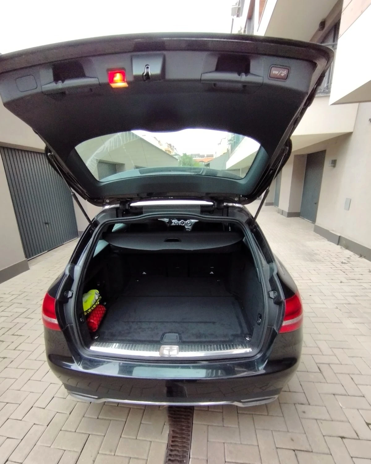 Mercedes-Benz C 300 HYBRID - изображение 7