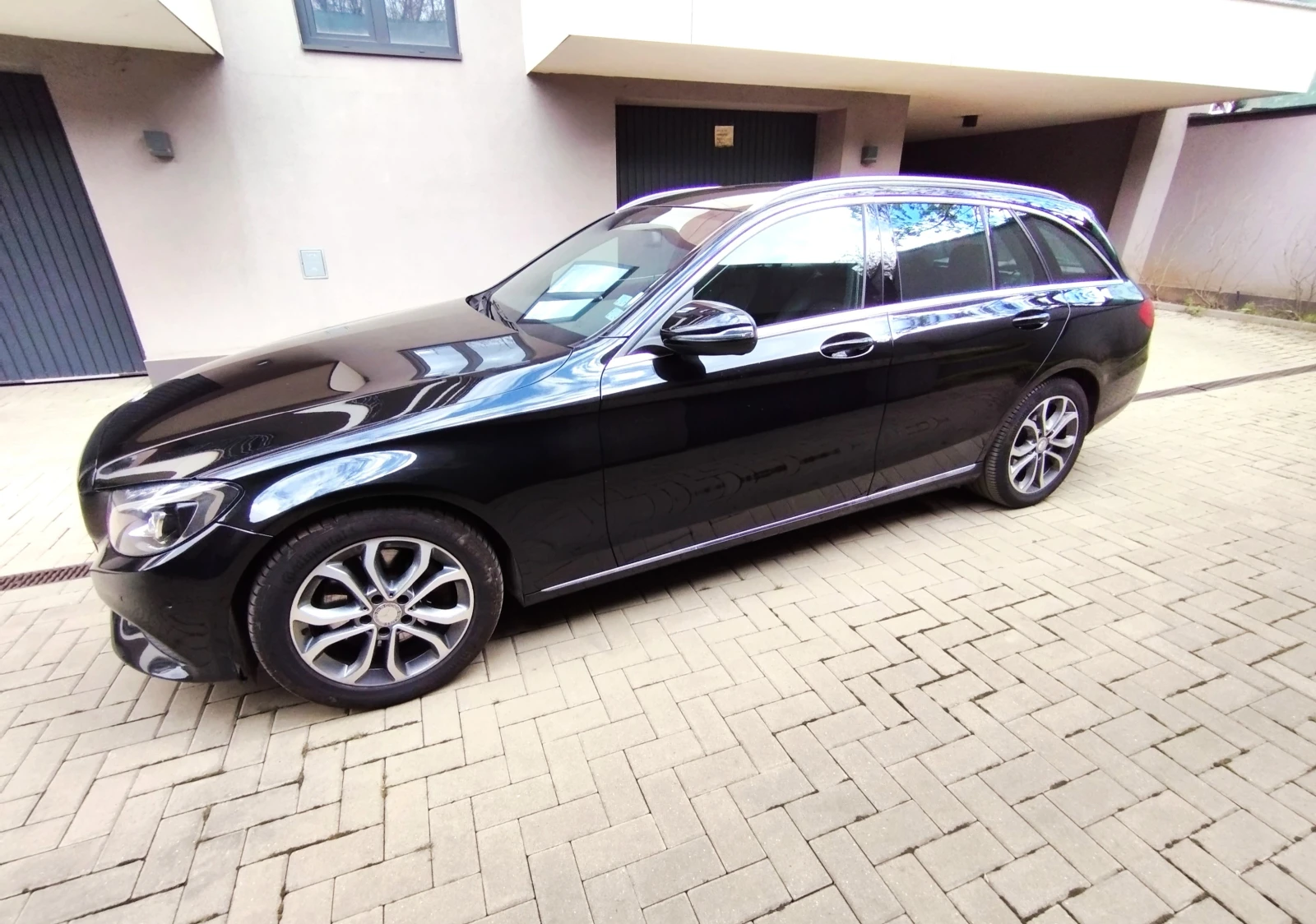 Mercedes-Benz C 300 HYBRID - изображение 5