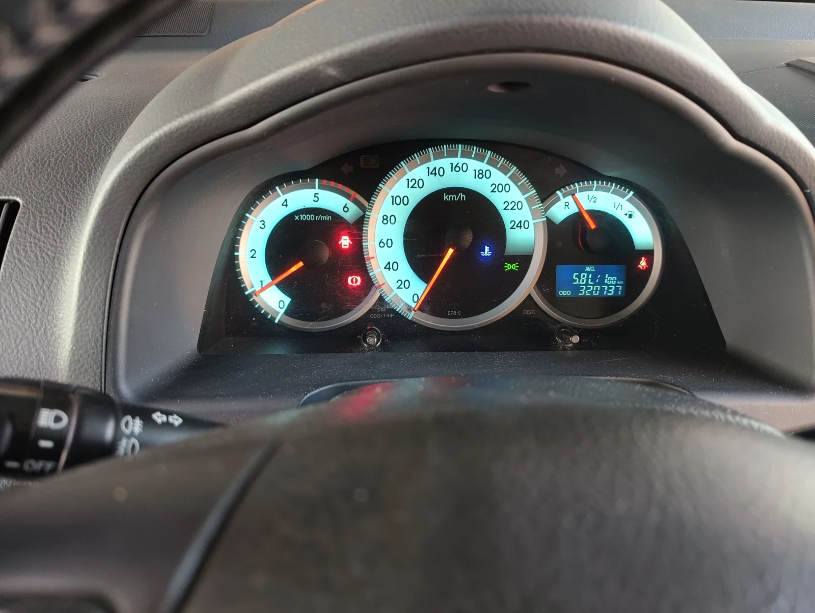 Toyota Corolla verso | Mobile.bg � ����������� 9