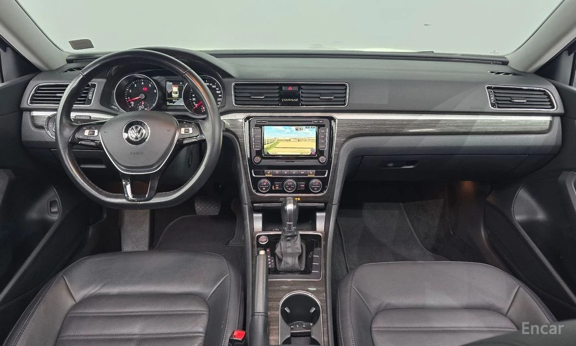 VW Passat, снимка 7 - Автомобили и джипове - 53940949