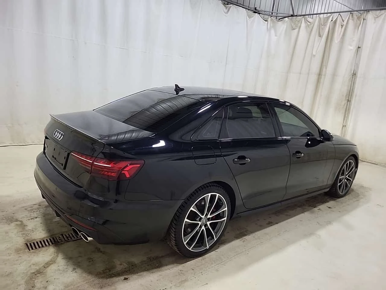 Audi S4 * PROGRESSIV * CARFAX * ЦЕНА ДО БГ, снимка 3 - Автомобили и джипове - 54542389