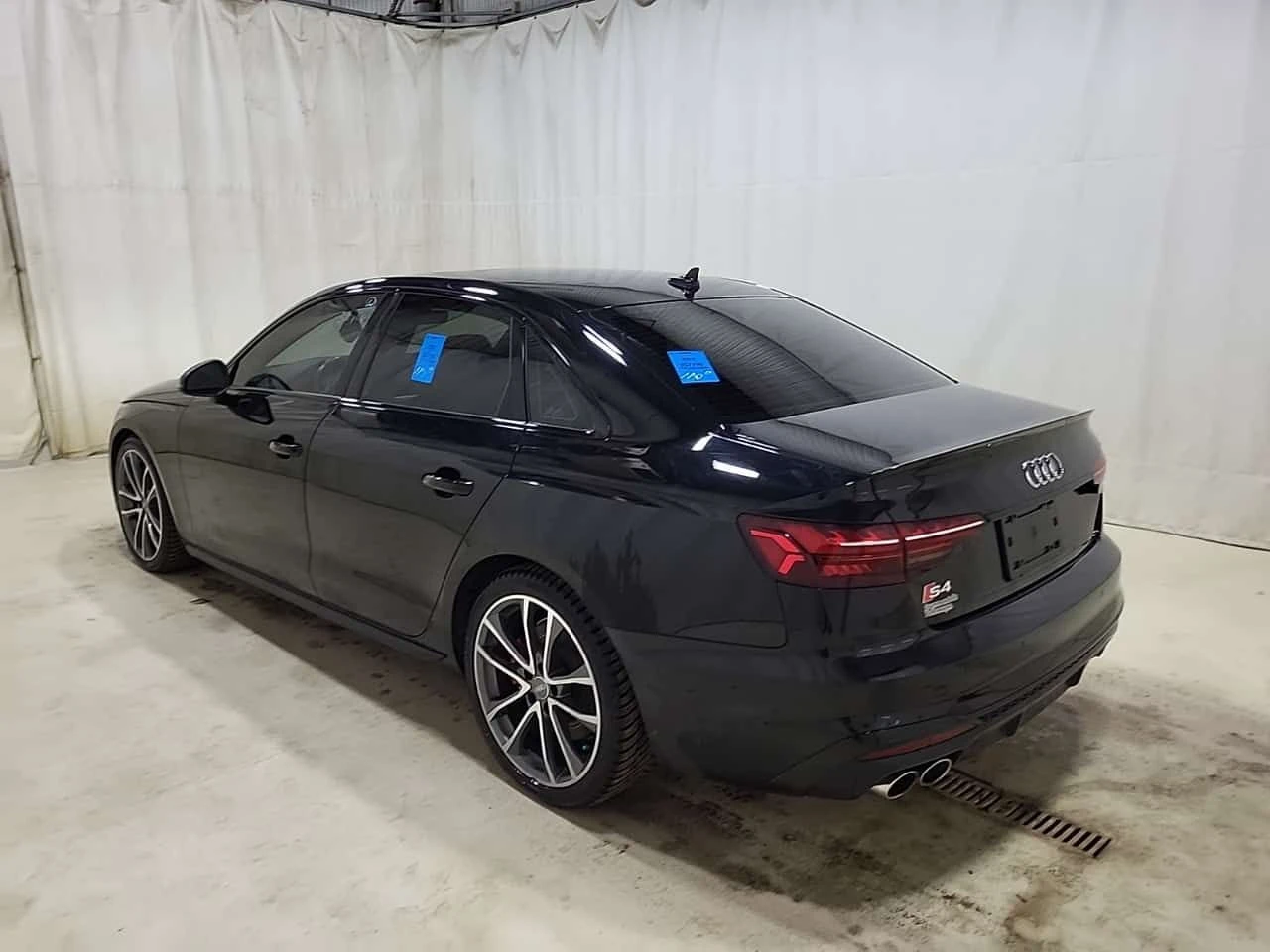 Audi S4 * PROGRESSIV * CARFAX * ЦЕНА ДО БГ, снимка 4 - Автомобили и джипове - 54542389
