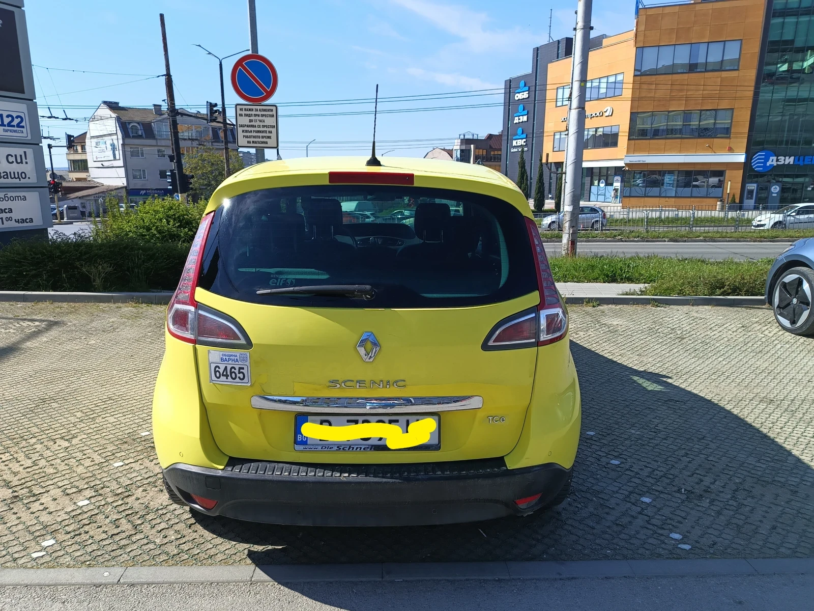 Renault Scenic 1.2 Tce, снимка 5 - Автомобили и джипове - 54584347