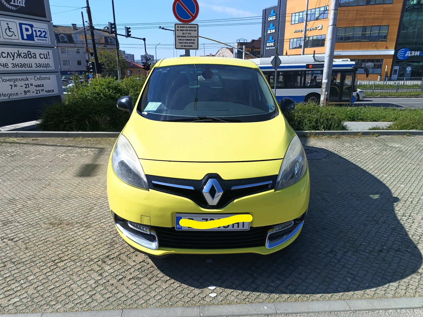 Renault Scenic 1.2 Tce, снимка 3 - Автомобили и джипове - 54584347