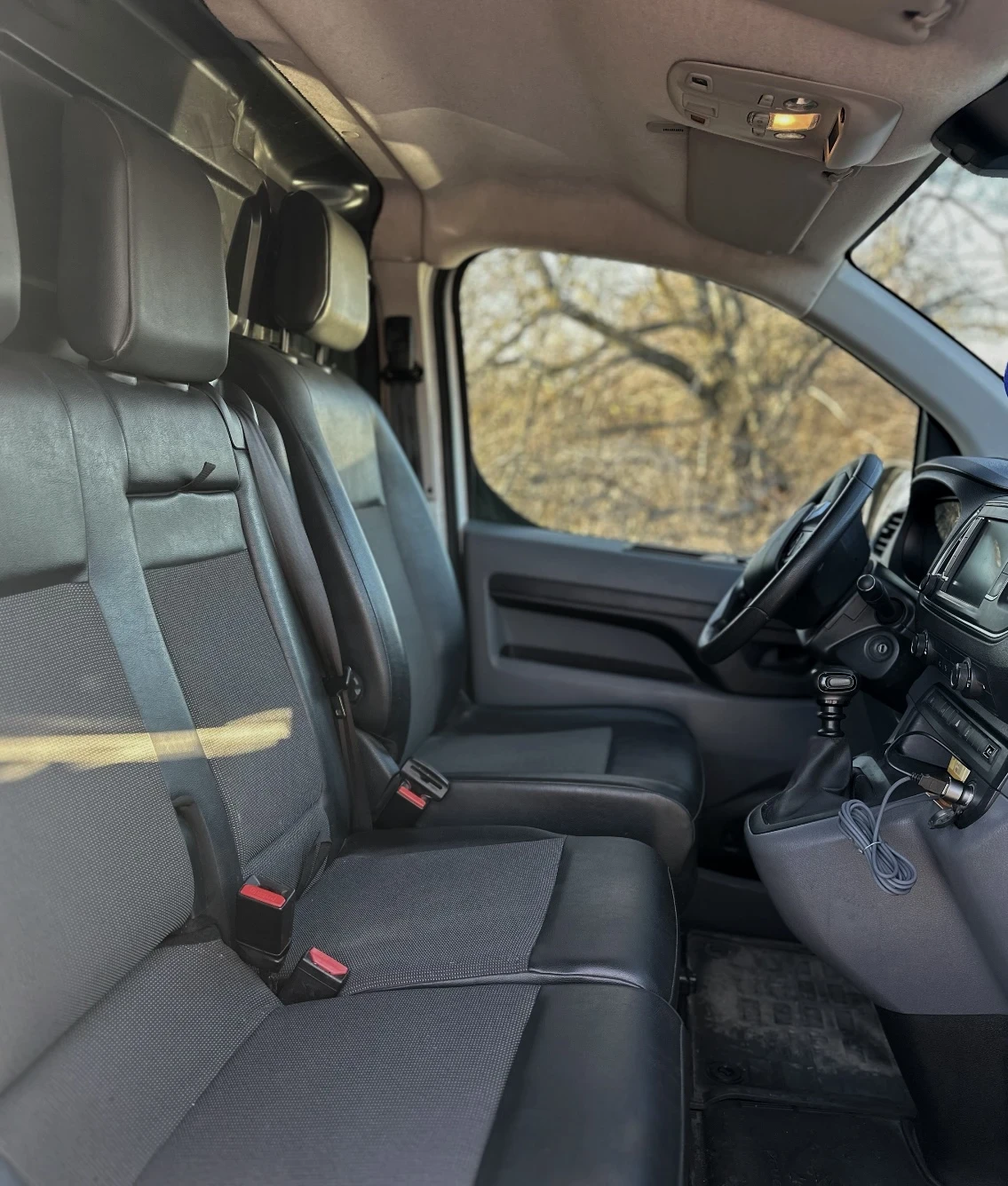 Peugeot Expert, снимка 11 - Автомобили и джипове - 55105837