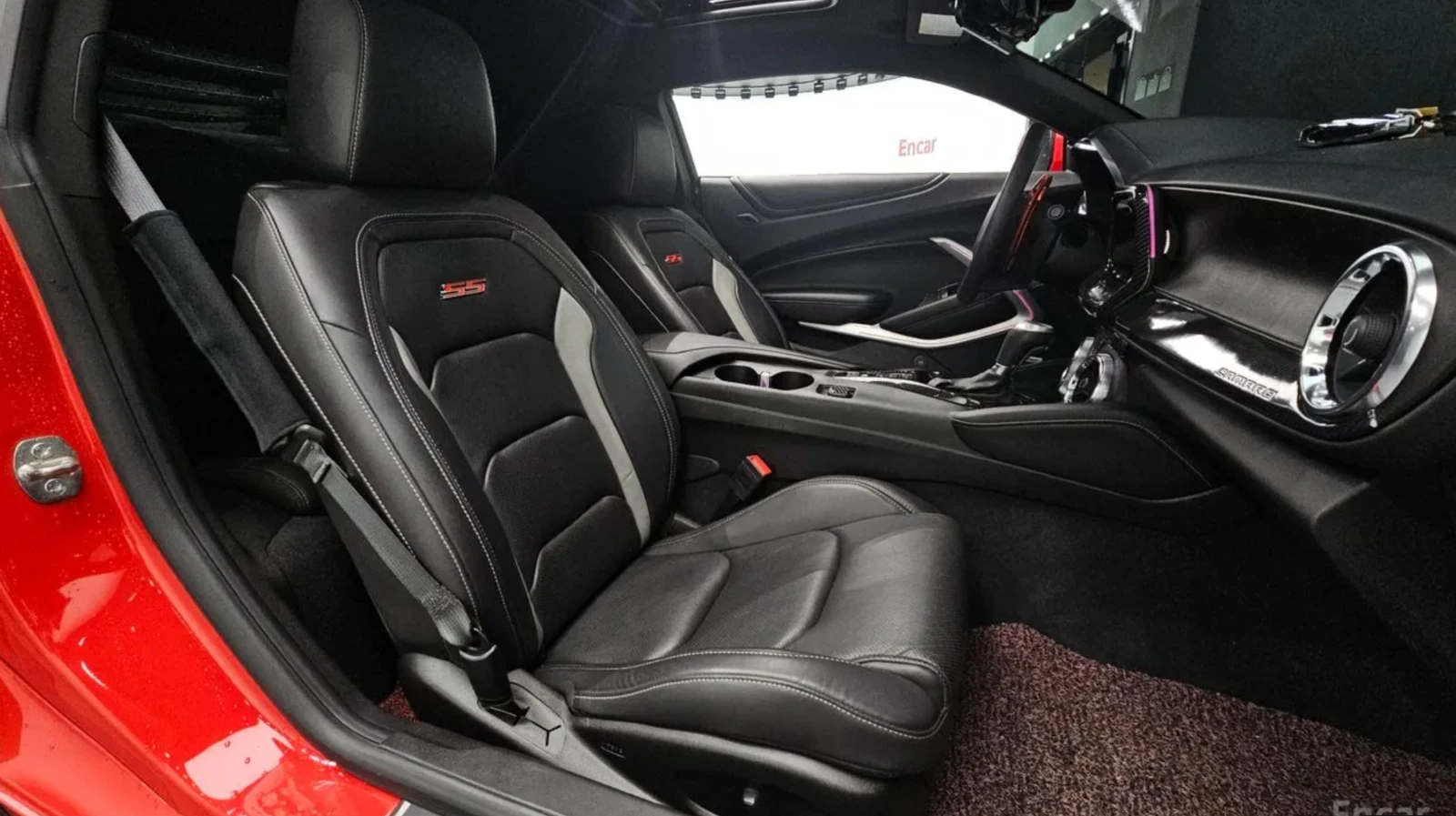 Chevrolet Camaro 6.2 SS VOLCANO RED EDITION / ��������� / CARBON/  | Mobile.bg � ����������� 12