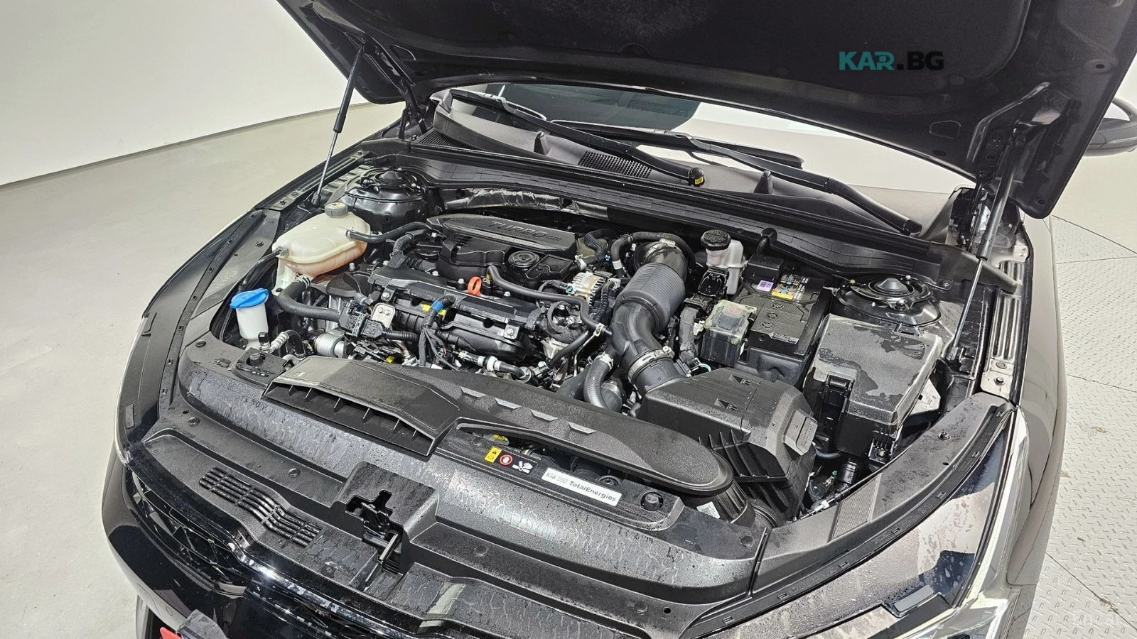 Kia K5 SIGNATURE* DRIVE-ASSISTS* HEAD-UP* HEATED-SEATS*  | Mobile.bg � ����������� 16